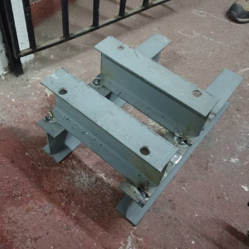 Reparaciones Mayores reemplazo de maquina de tracción de ascensor Edificio Tabancura 2